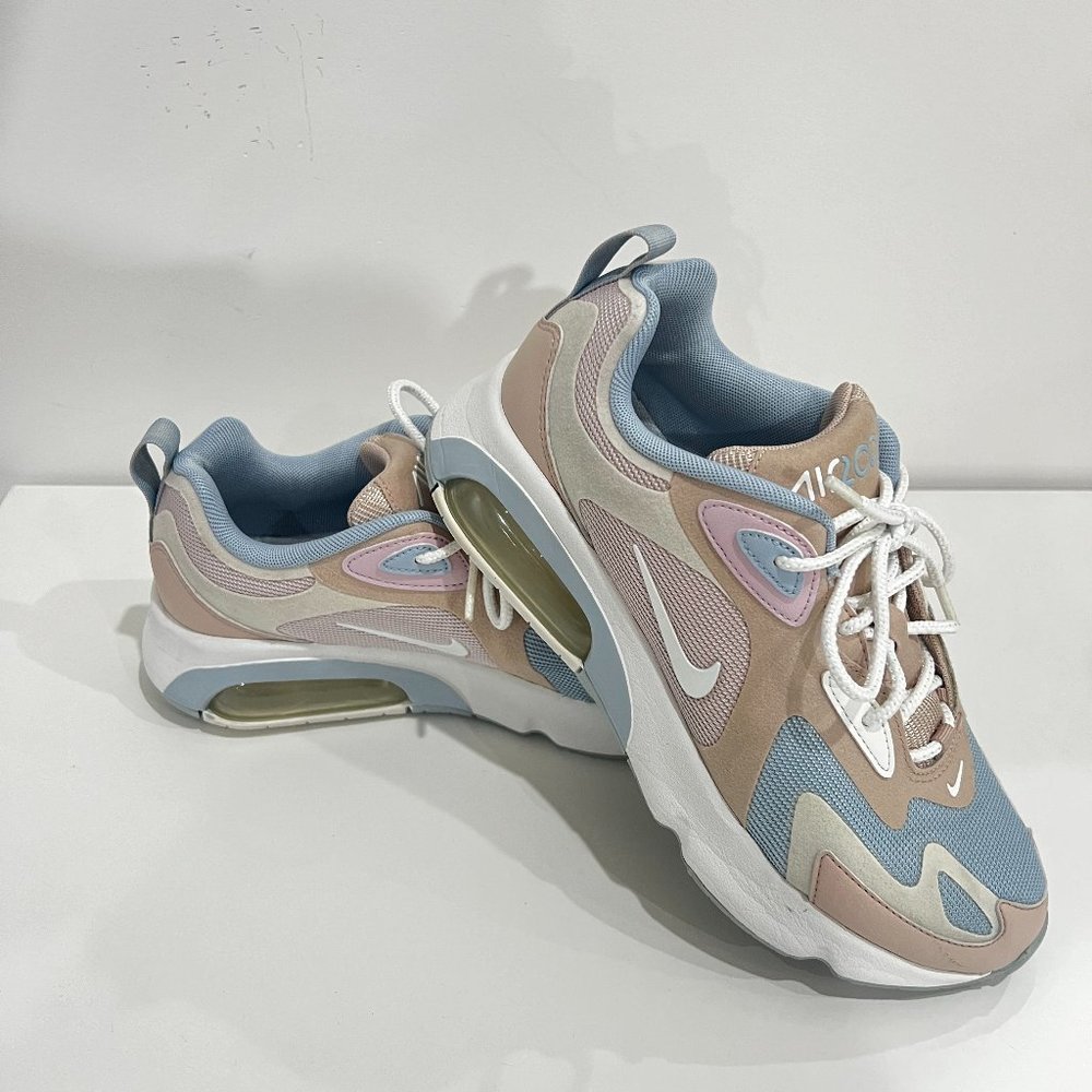 NIKE AIR MAX 200 'BARELY ROSE' – SIZE US 7.5 Women's